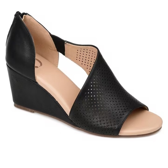 Journee Collection Aretha Wedges - Black - Picture 3 of 10